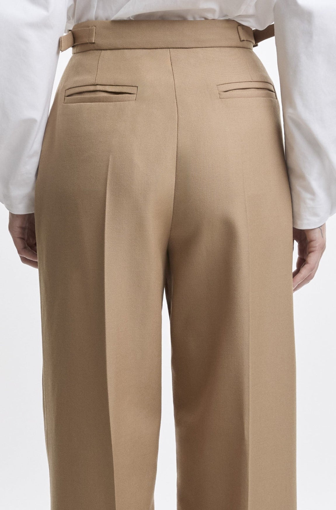 WIDE LEG PLEATED TROUSERS